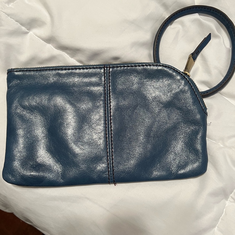 HOBO Sable Wristlet